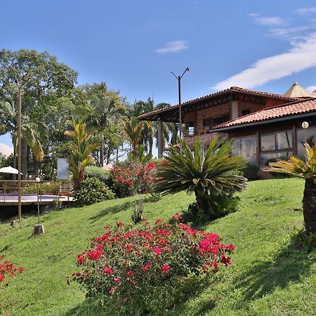 Hotel Tata Premium Pueblo Tapao Buitenkant foto
