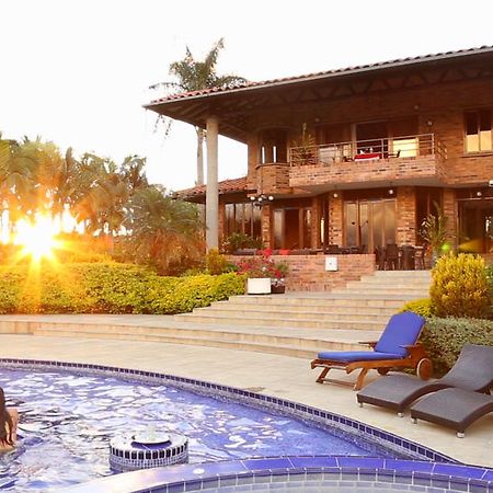 Hotel Tata Premium Pueblo Tapao Buitenkant foto