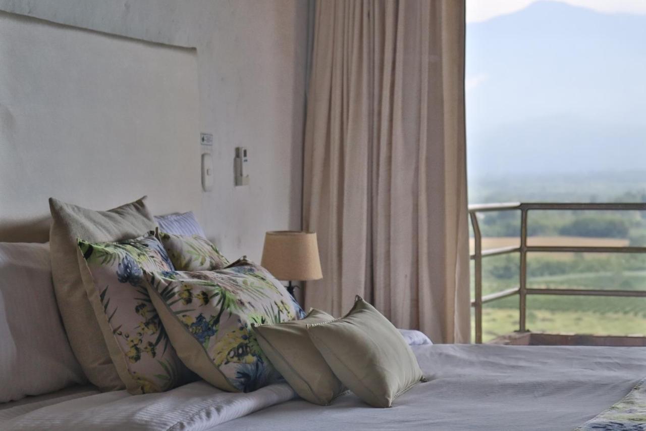 Hotel Tata Premium Pueblo Tapao Buitenkant foto
