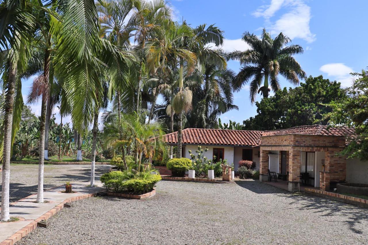 Hotel Tata Premium Pueblo Tapao Buitenkant foto