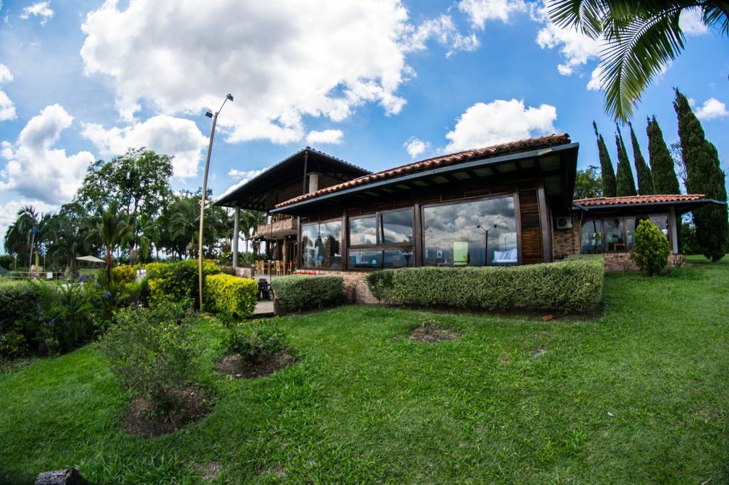 Hotel Tata Premium Pueblo Tapao Buitenkant foto